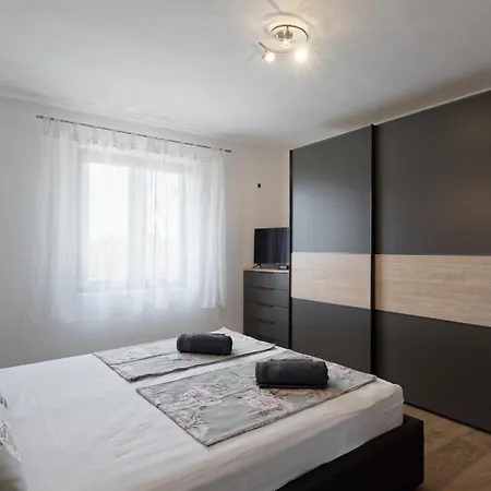 Larissa By Rent Istria Appartement Višnjan